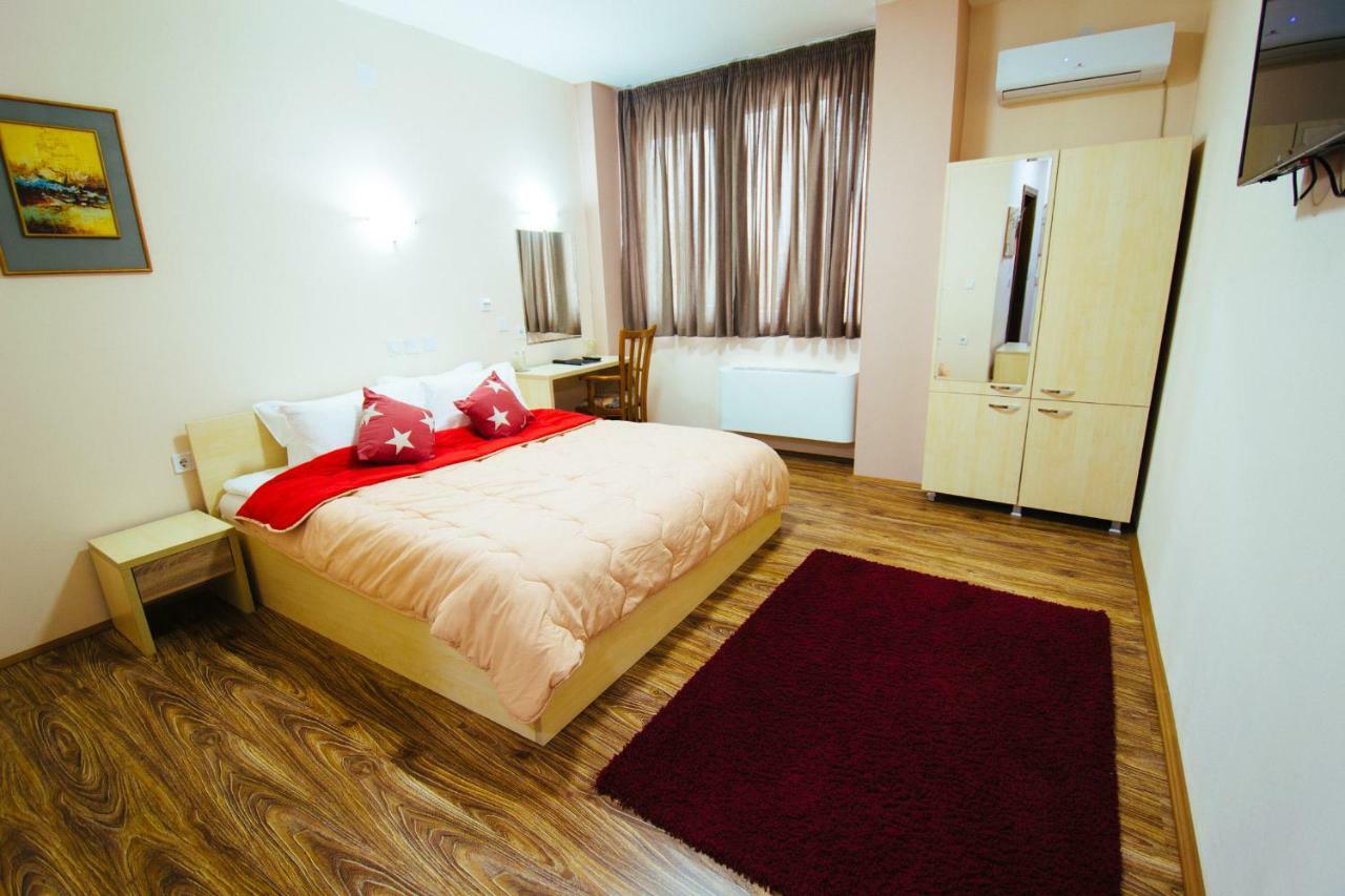 Hotel Kristal Palas Prilep Dış mekan fotoğraf