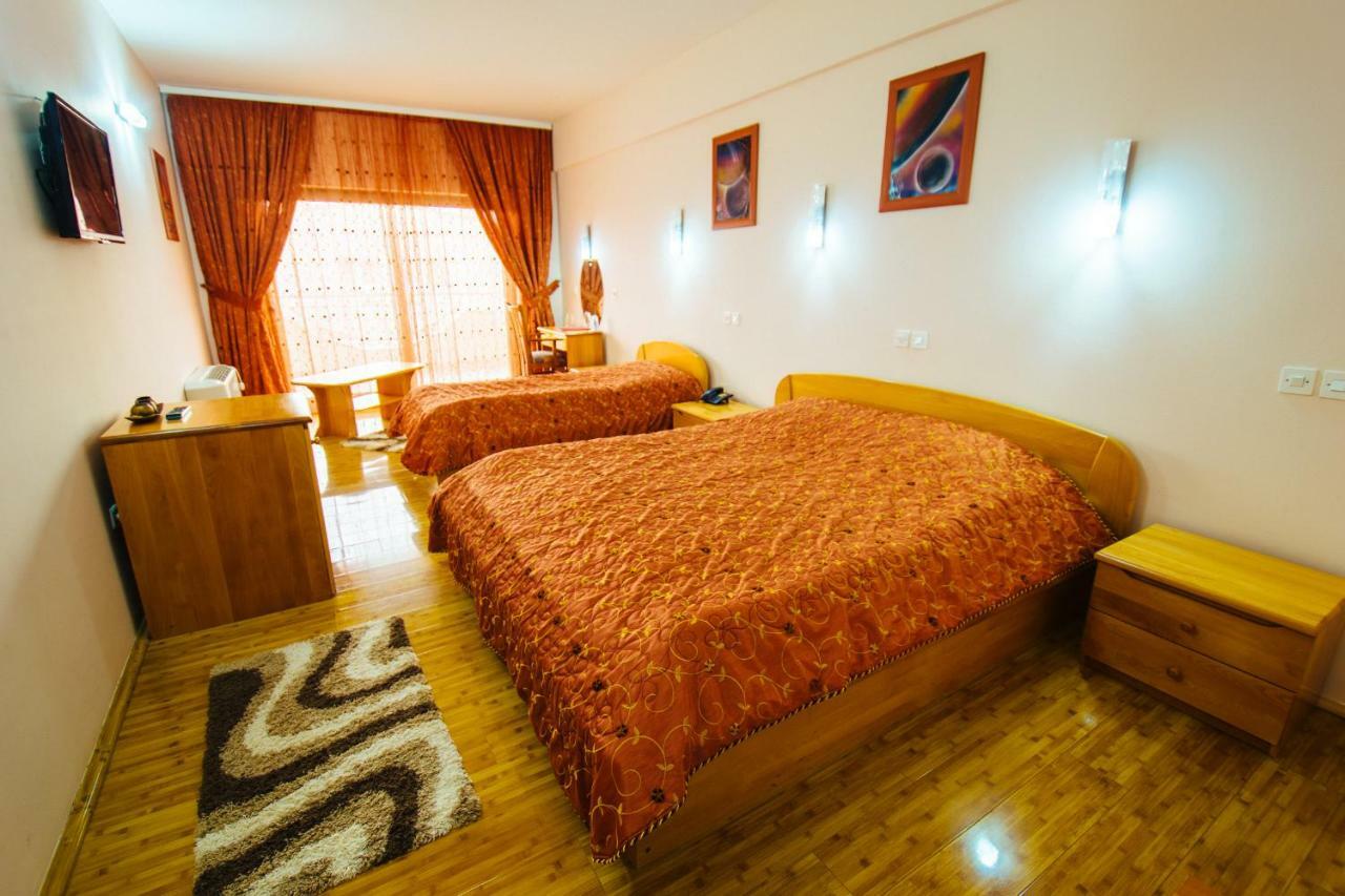 Hotel Kristal Palas Prilep Dış mekan fotoğraf
