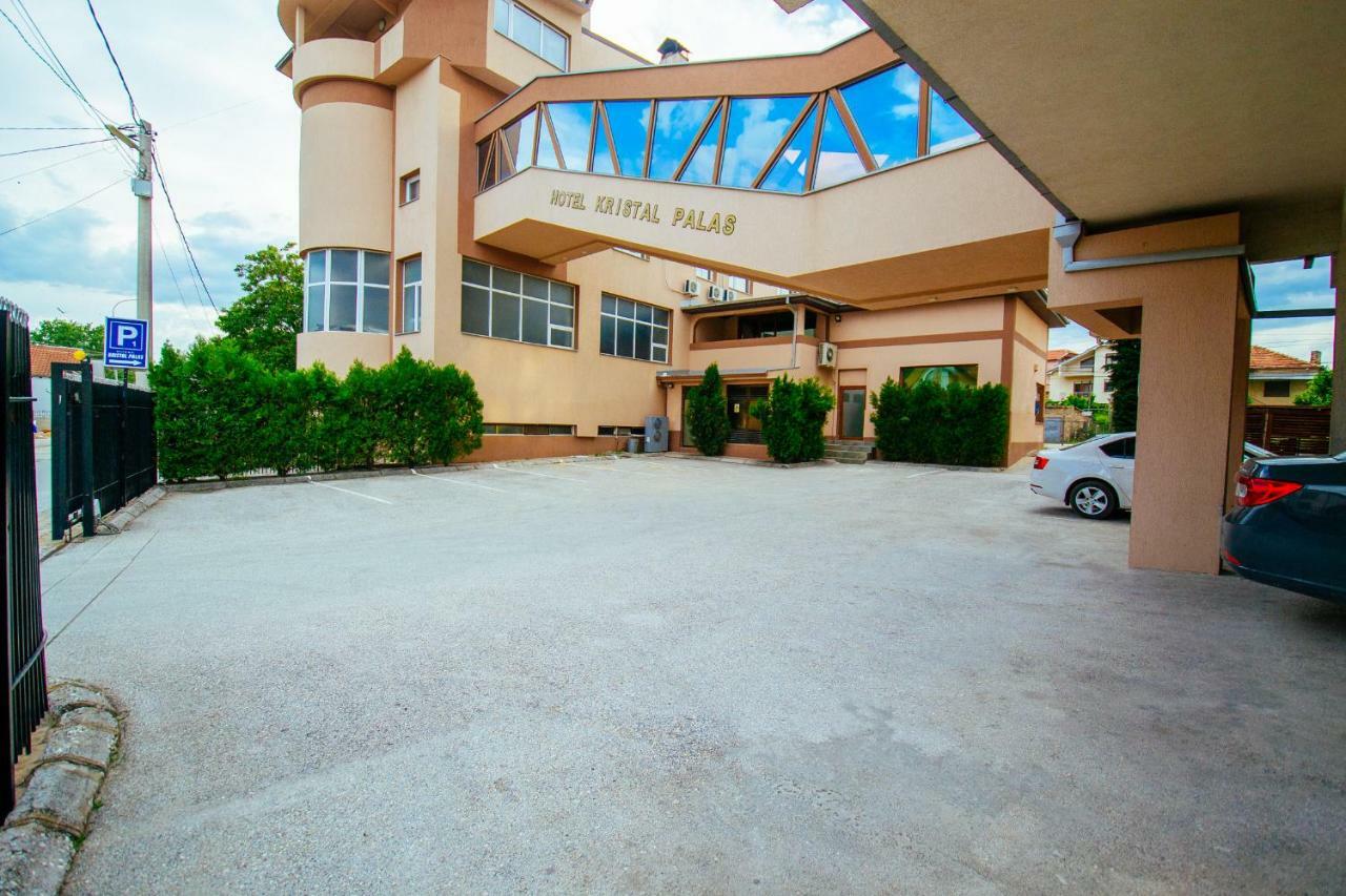 Hotel Kristal Palas Prilep Dış mekan fotoğraf