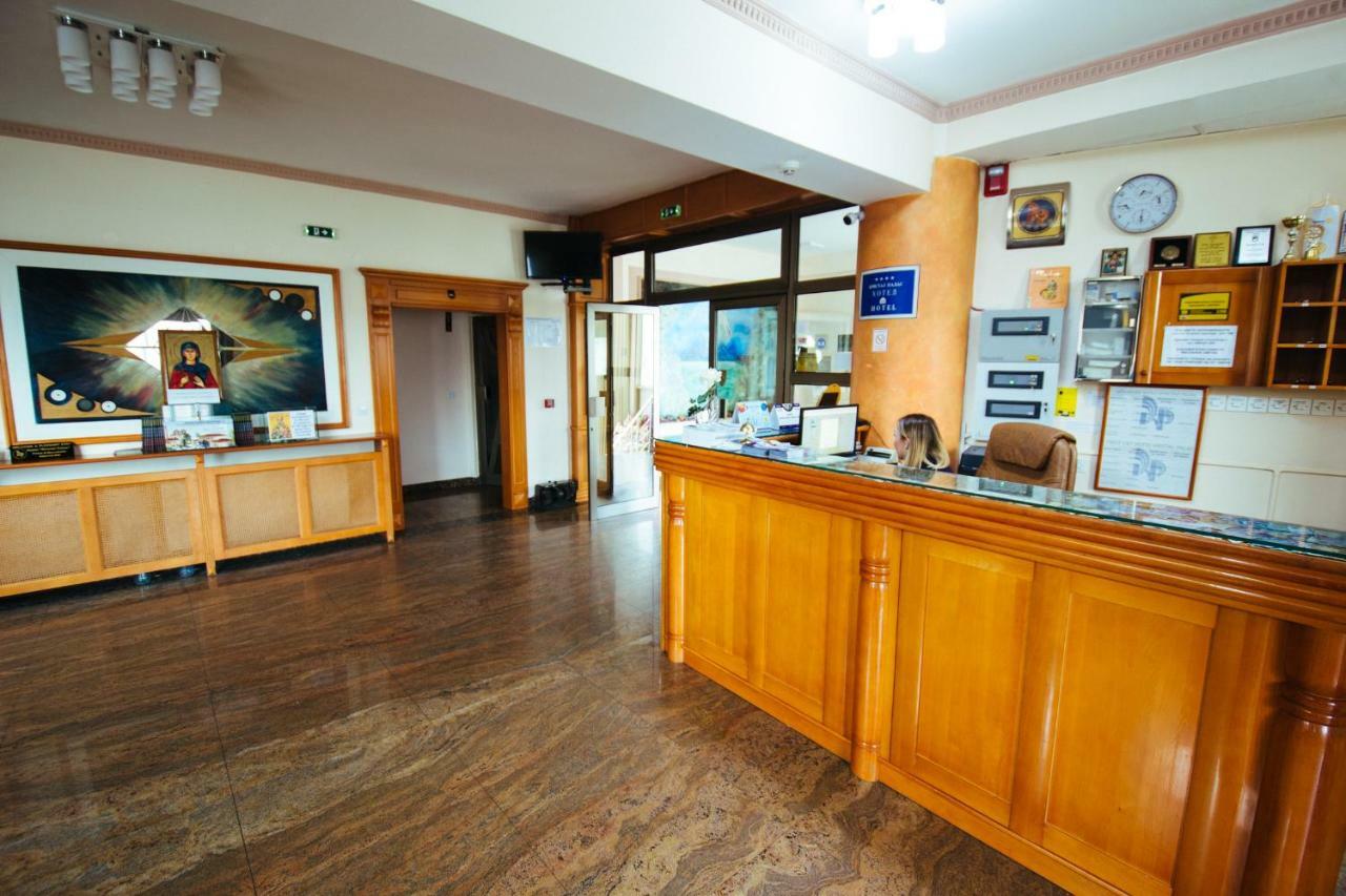 Hotel Kristal Palas Prilep Dış mekan fotoğraf