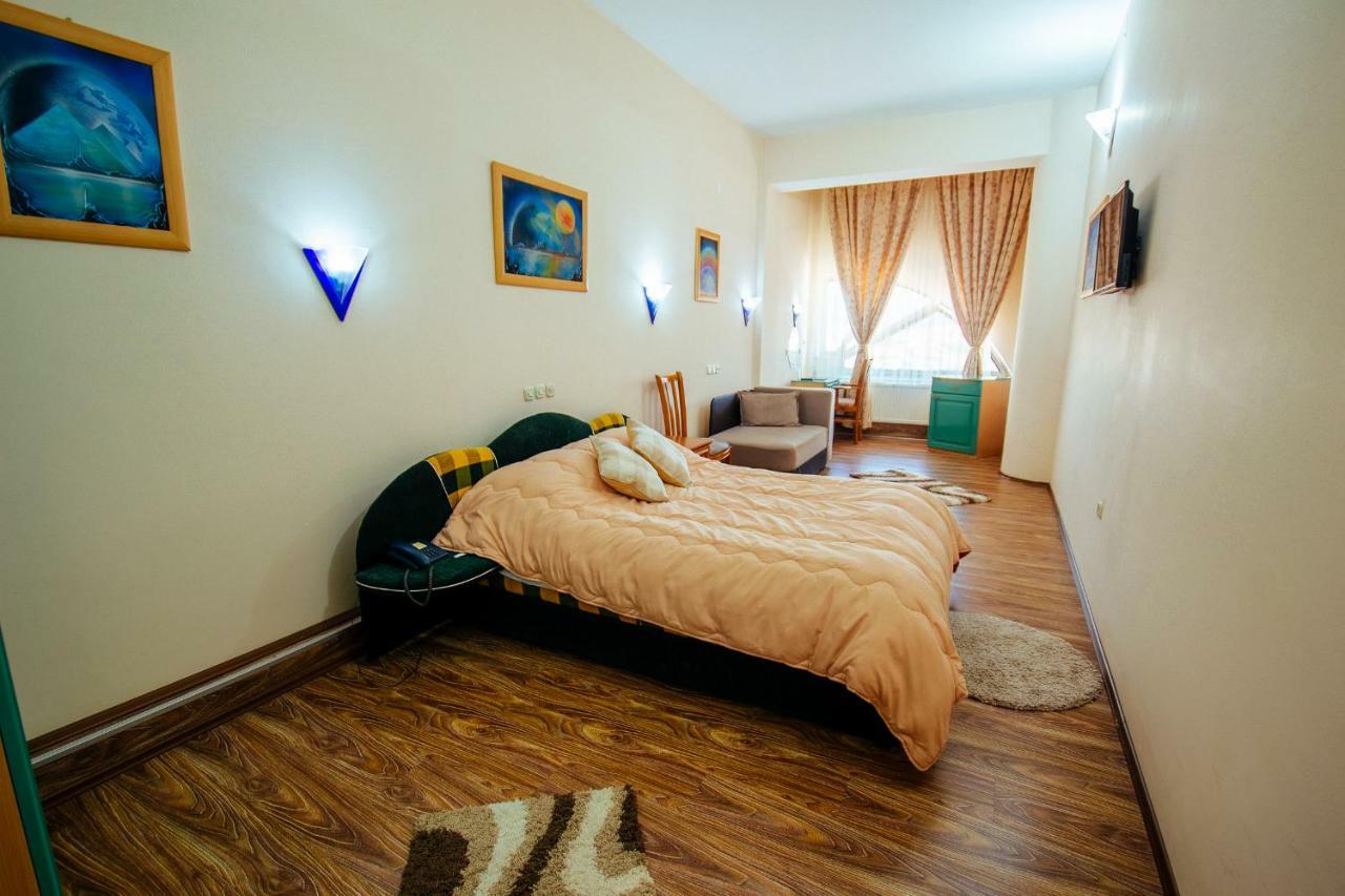 Hotel Kristal Palas Prilep Dış mekan fotoğraf
