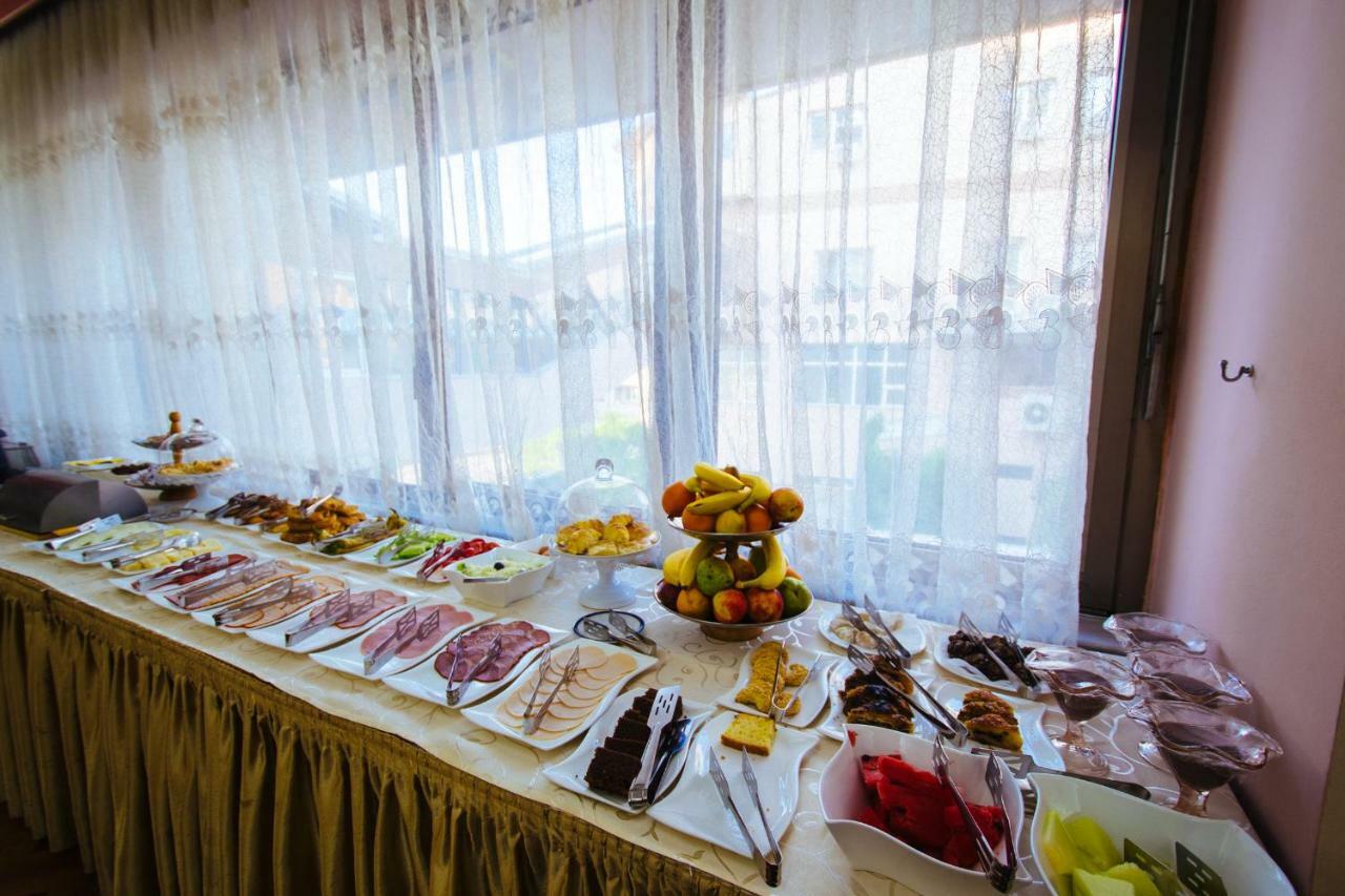 Hotel Kristal Palas Prilep Dış mekan fotoğraf
